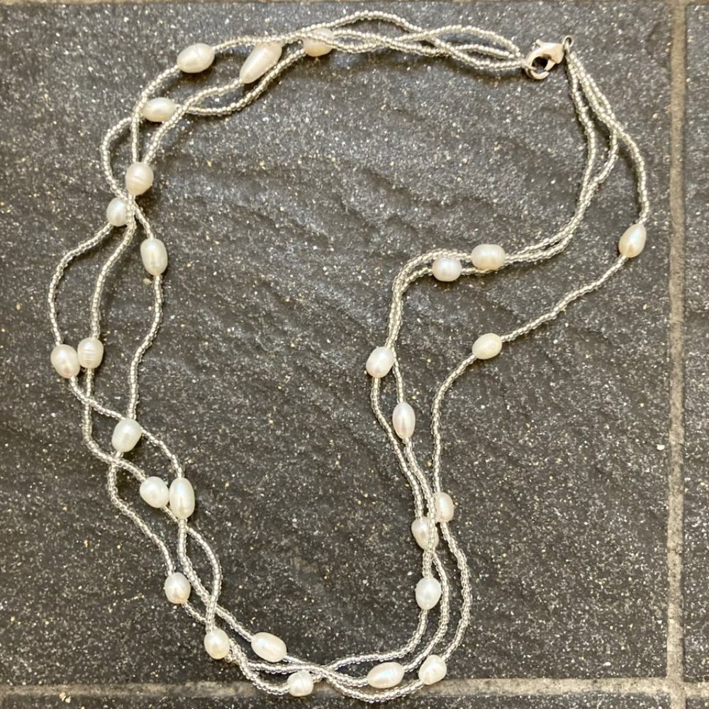 *TAKE 1/2 OFF: Freshwater pearls & silvered seed bead necklace w. sterling clasp